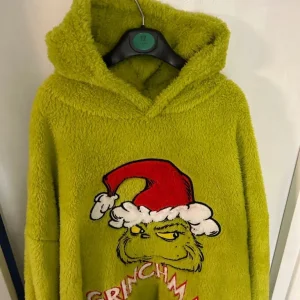 Oversized Fluffy Grinch Lounge Hoodie - Image 2