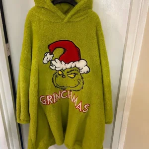 Oversized Fluffy Grinch Lounge Hoodie