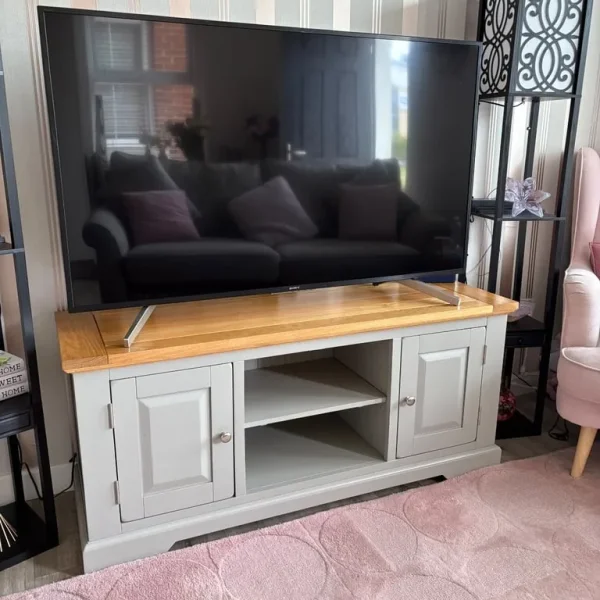 Tv unit, sideboard & nest of tables
