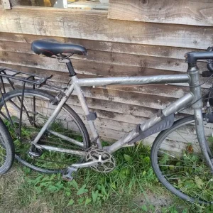 two bikes to give away - Image 2