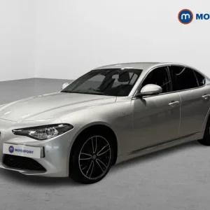 2021 Alfa Romeo Giulia 2.0 TB Lusso Ti 4dr Auto Saloon Petrol - Image 3
