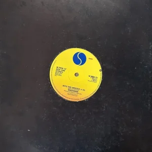 Madonna LPs and 12" singles collection - Image 6