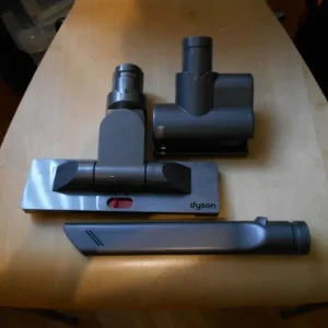Dyson DC31 Animal Vacuum - Image 3