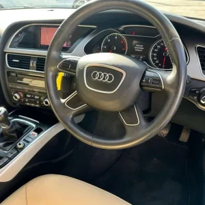 Audi A4 Avant 2.0 TDI SE Technik Quattro Euro 5 (s/s) 5-door 2012 - Image 3