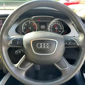 Audi A4 Avant 2.0 TDI SE Technik Quattro Euro 5 (s/s) 5-door 2012 - Image 7