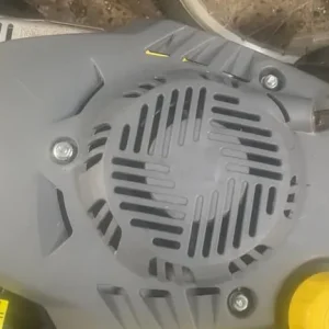 Self propelled petrol lawnmower - Image 3