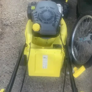Self propelled petrol lawnmower - Image 7