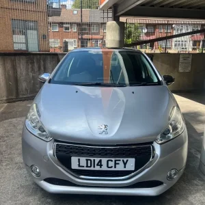 Peugeot 208 2014 hatchback manual 1199cc 5-door - Image 2