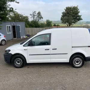 2016 VW Caddy 2.0 TDI BlueMotion Tech Startline Panel Van - Image 2