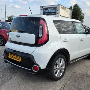 KIA SOUL 1.6 GDi Urban 2016 - Image 8