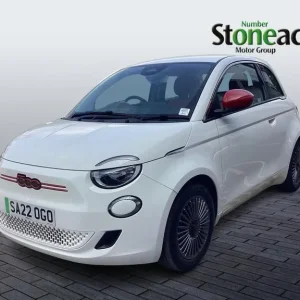 2022 Fiat 500e Red Hatchback - Image 3