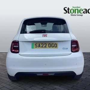 2022 Fiat 500e Red Hatchback - Image 6