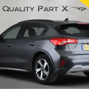 2019 Ford Focus 1.0T EcoBoost 5-door hatchback manual - Image 4