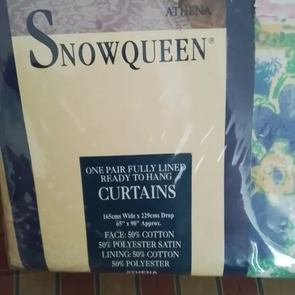 Two pairs of new curtains 65x90