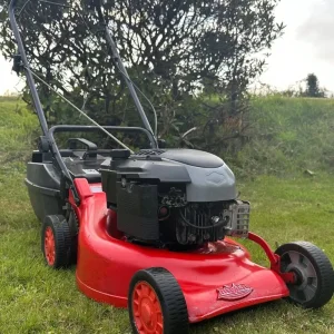 Rover 18” cut heavy duty alloy deck lawnmower 5hp Briggs engine - Image 2