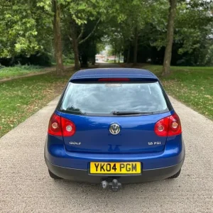 Volkswagen Golf 2004 Hatchback Manual 1.6L - Image 7