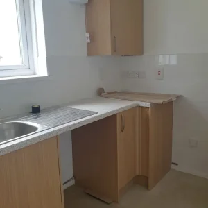 Studio flat swap only - Image 6