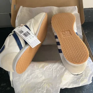 New adidas Galaxy OG size 10.5 - Image 2