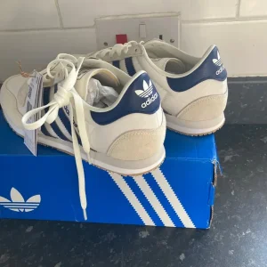 New adidas Galaxy OG size 10.5 - Image 6