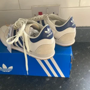 New adidas Galaxy OG size 10.5 - Image 7