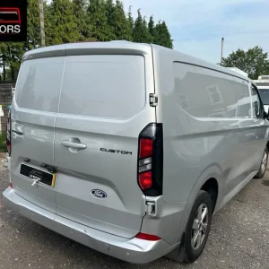 Ford Transit Custom 2.0 TDCi 136bhp Limited 2024 - Image 6