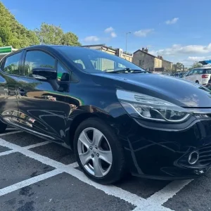 2013 Renault Clio 1.5 dCi Dynamique MediaNav Euro 5 5-door hatchback - Image 2