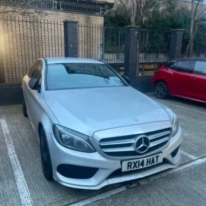 Mercedes-Benz C220d AMG Line 2014, Iridium Silver, 4-door saloon - Image 2