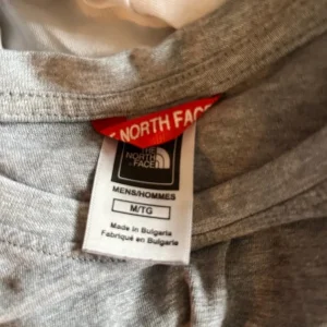 North Face Tshirt - Image 3