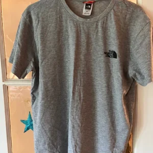 North Face Tshirt