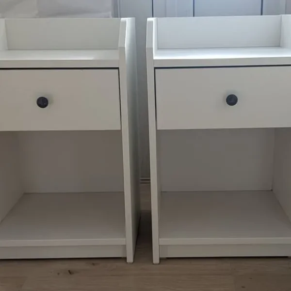 Bedside cabinets