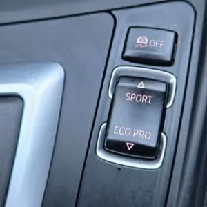 BMW 1 Series Hatchback 2019 - Image 8