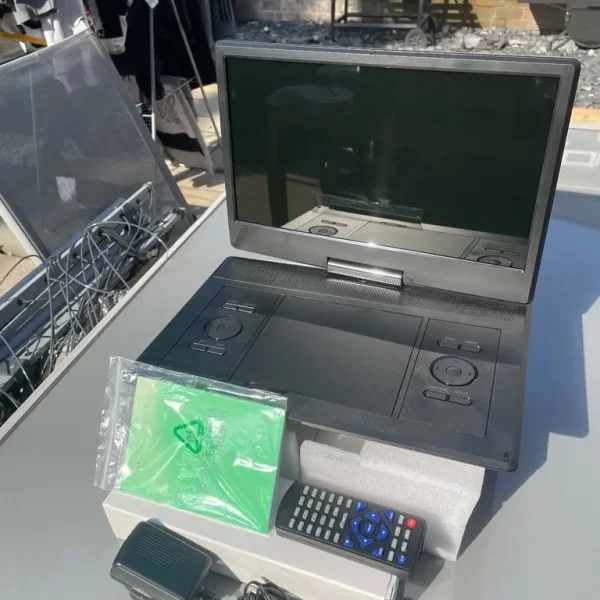 Portable DVD Player with Rotating Screen