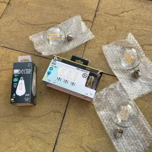 E27 light bulbs