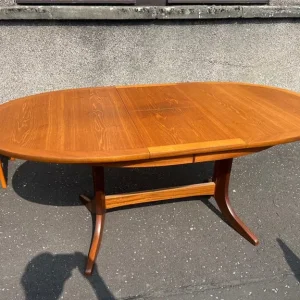 Nathan mid century teak extendable dining table with 4 Caxton chairs - Image 5