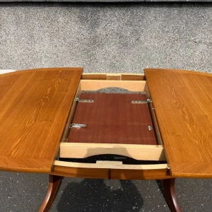 Nathan mid century teak extendable dining table with 4 Caxton chairs - Image 7