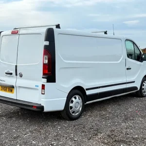2018 Vauxhall Vivaro 1.6 CDTi Sportive Panel Van - Image 8
