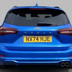 2025 Ford Focus 1.0 EcoBoost Hybrid - Image 4