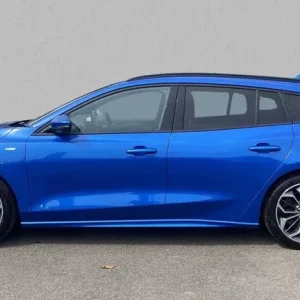 2025 Ford Focus 1.0 EcoBoost Hybrid - Image 5