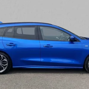 2025 Ford Focus 1.0 EcoBoost Hybrid - Image 6
