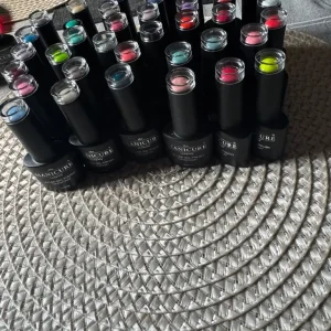 Manicure company gel polishes - Image 3