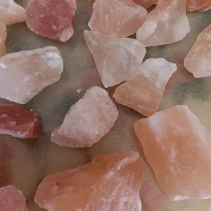Rose quartz rough crystals - Image 2