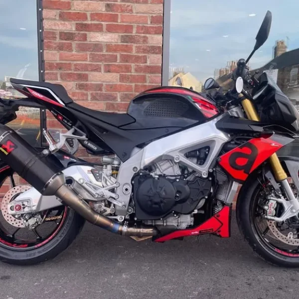 Aprilia Tuono V4 1100 RR