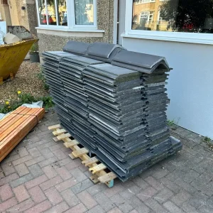 33cm x 42cm roof tiles - Image 3