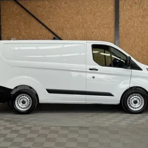 2019 Ford Transit Custom 2.0 EcoBlue Panel Van - Image 7