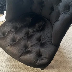 Velvet sofa - Image 3