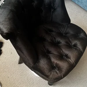 Velvet sofa - Image 4