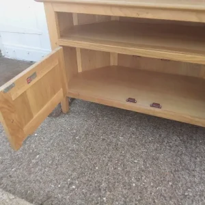Wooden TV stand with DVD unit - Image 4