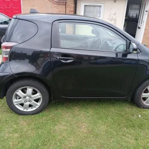 TOYOTA IQ 1.0 VVT-i 2011 - Image 3