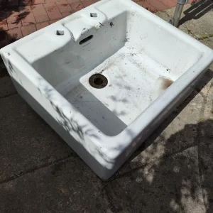 Butler Sink for Gardening or Plants - Image 2