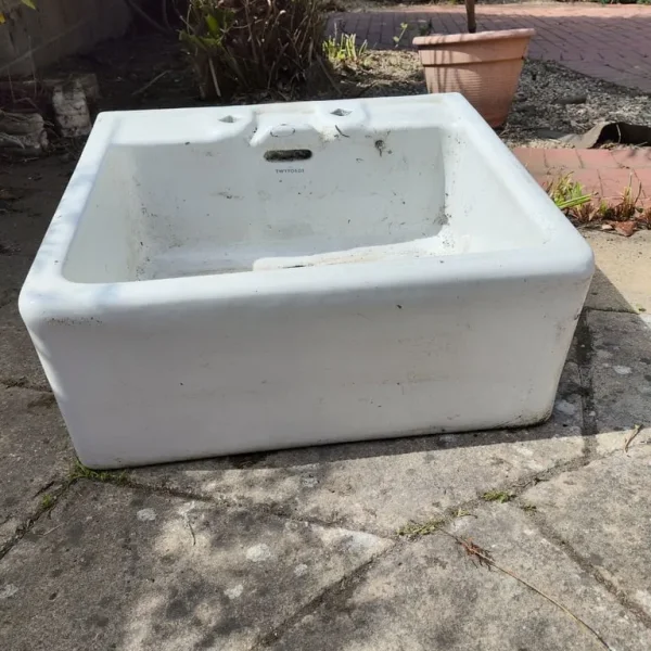 Butler Sink for Gardening or Plants